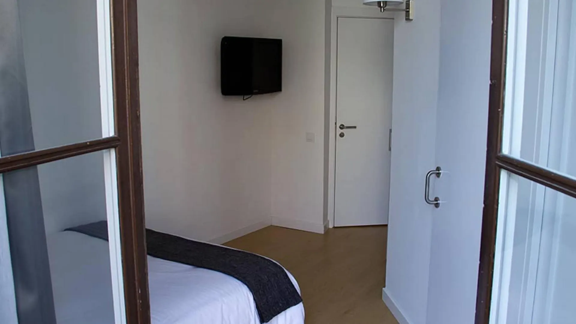 Hostalin Barcelona Diputacion Guest house