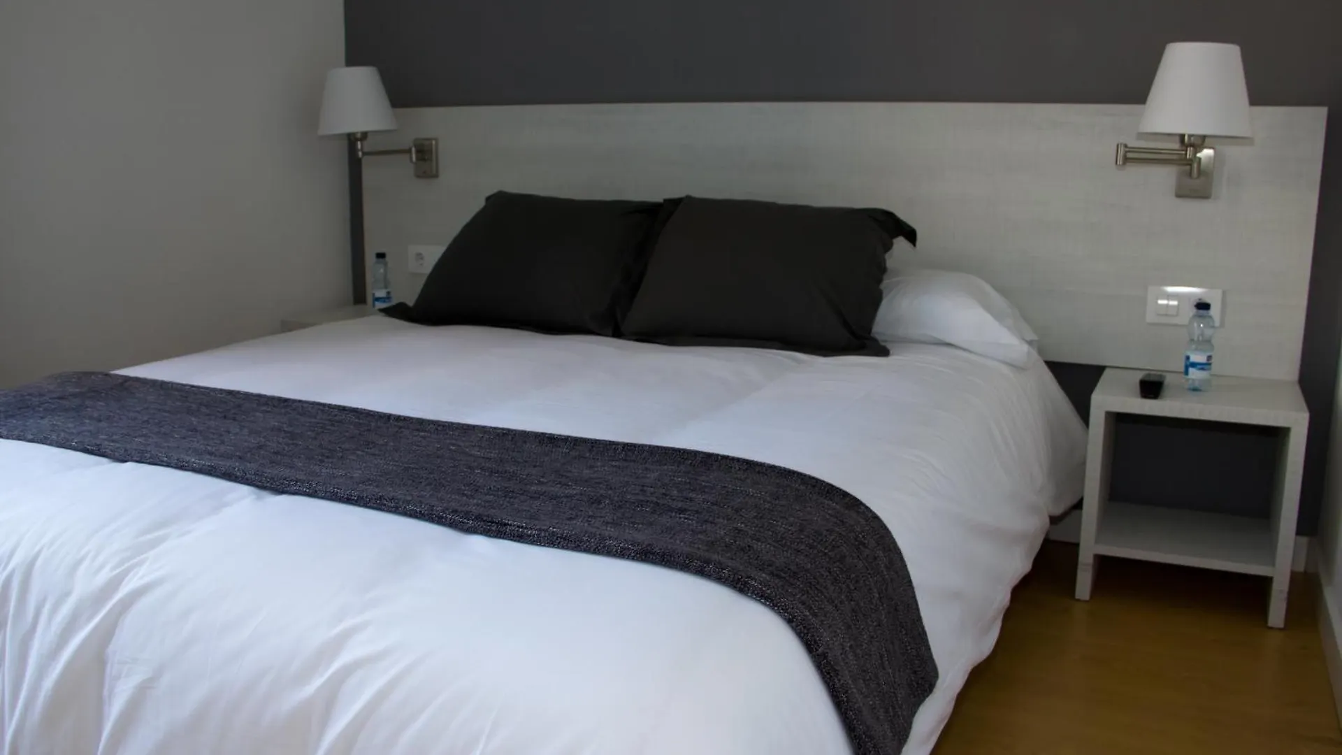 Guest house Hostalin Barcelona Diputacion