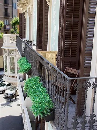 Guest house Hostalin Barcelona Diputacion